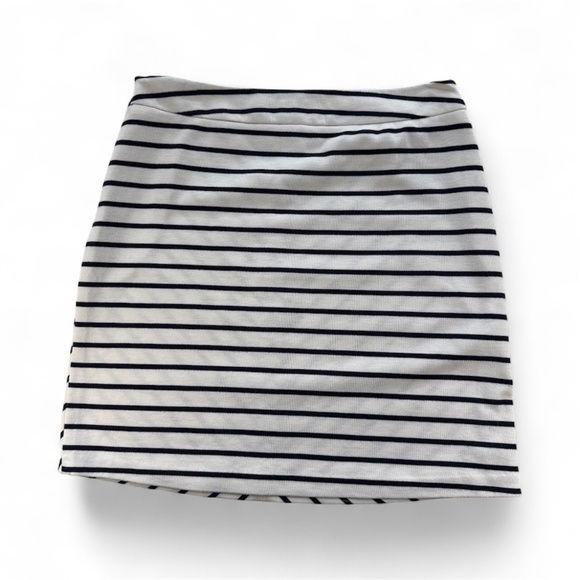 Cynthia Rowley Stripped Pencil Skirt White & Navy Size 8 - Picture 2 of 6